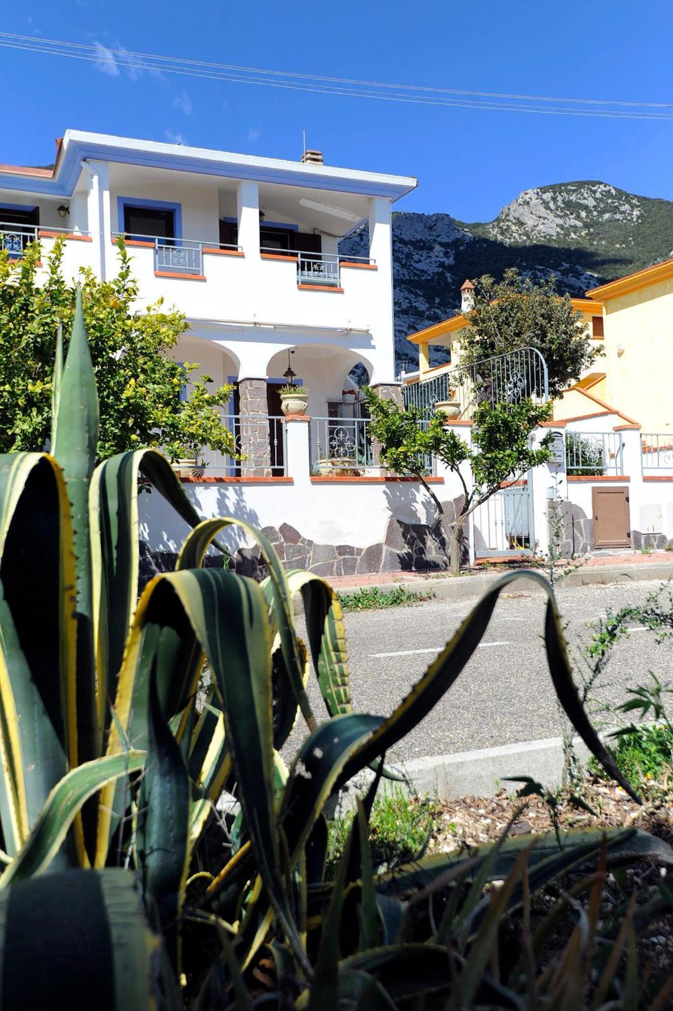 Suite Torrigiani Cala Gonone Luaran gambar
